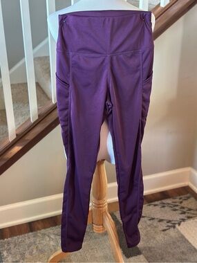 Purple Activewear Leggings with Side Pockets - M1021
